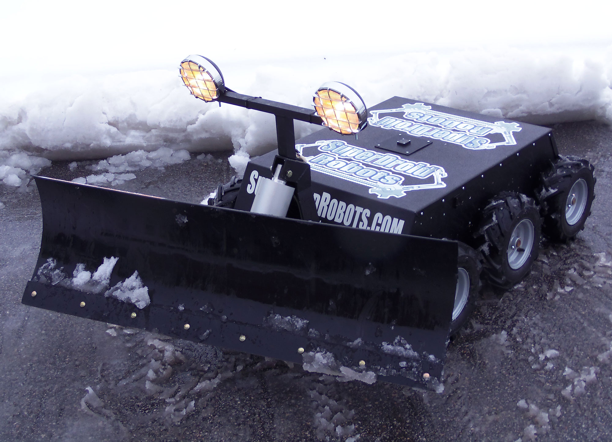 Brilliant Snow Shoveling Solution By An Automation Engineer