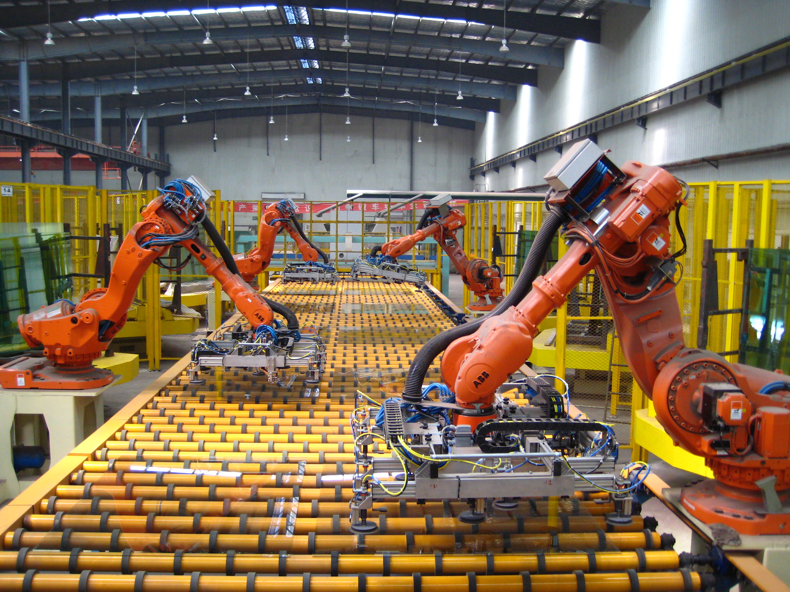 5 Ways Robotics is Changing Manufacturing